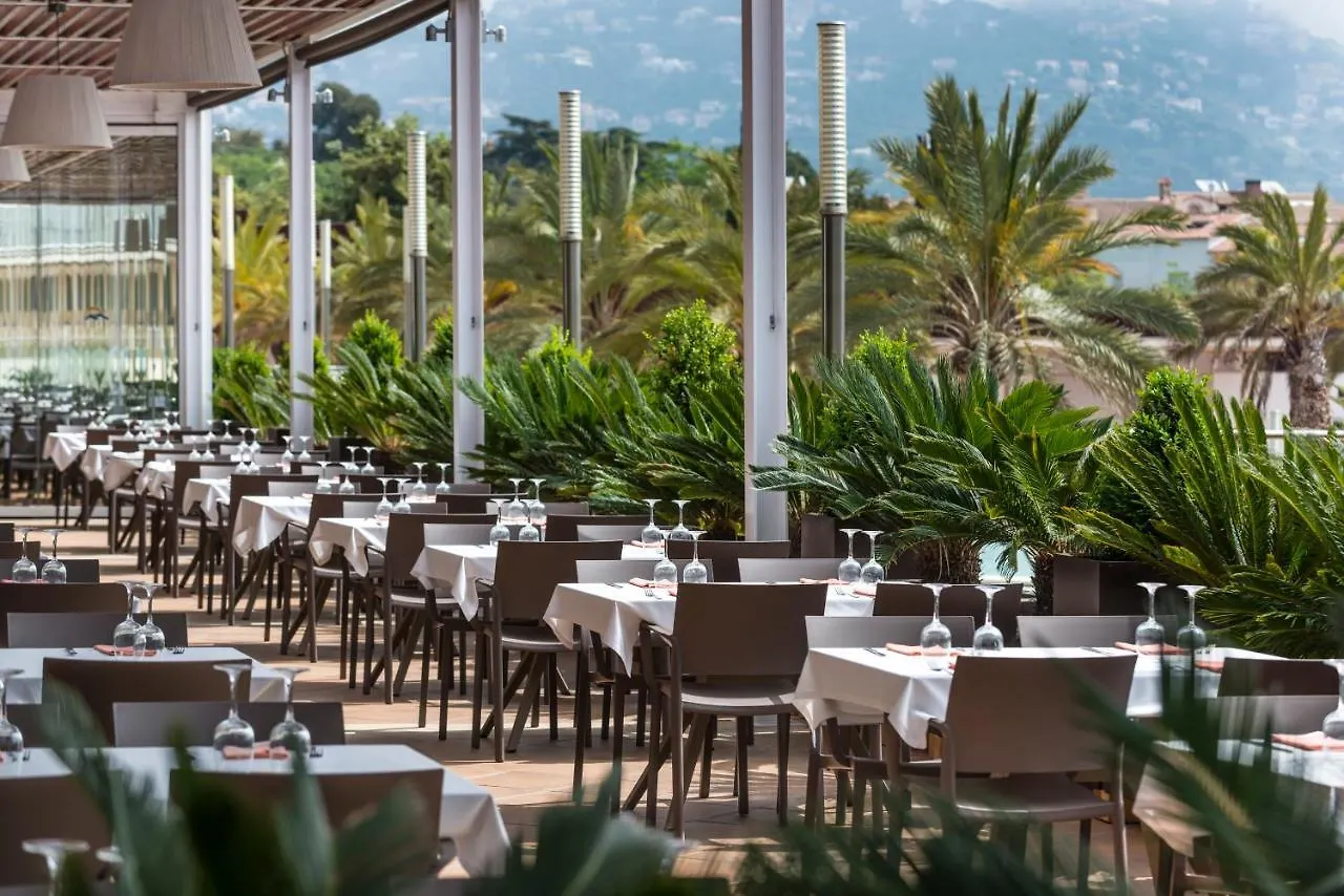 **** Hotel Aparthotel Costa Encantada Lloret de Mar Spain